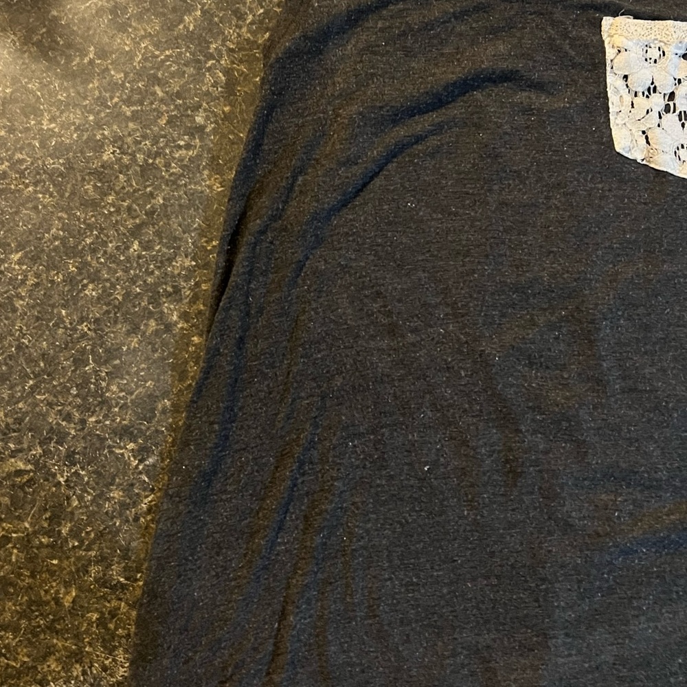 grey cute tee - Picture 2 of 3